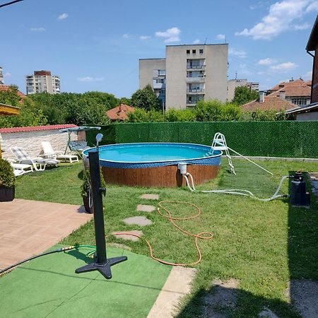 Къща Карби Kŭrdzhali Exterior foto